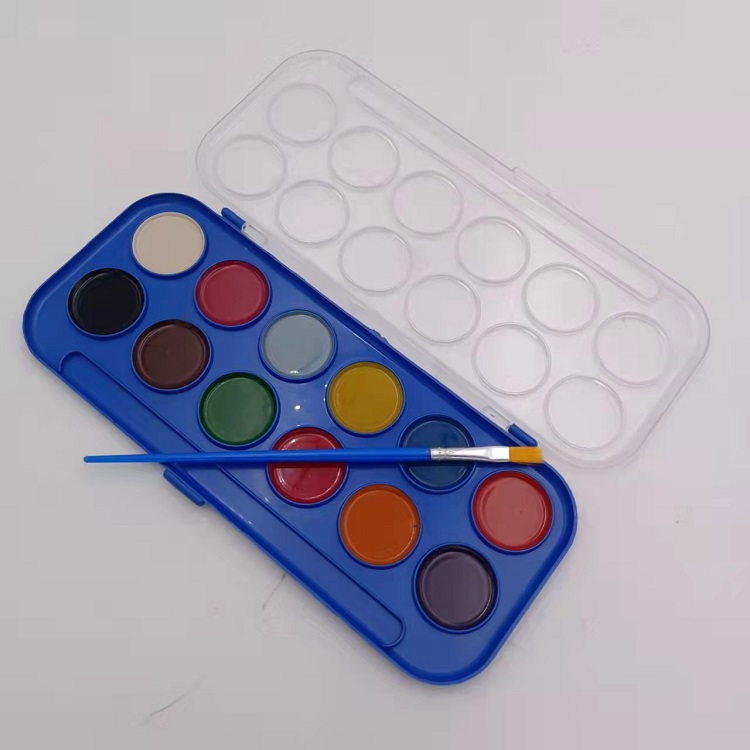Quais são algumas técnicas para usar tinta em aquarela?